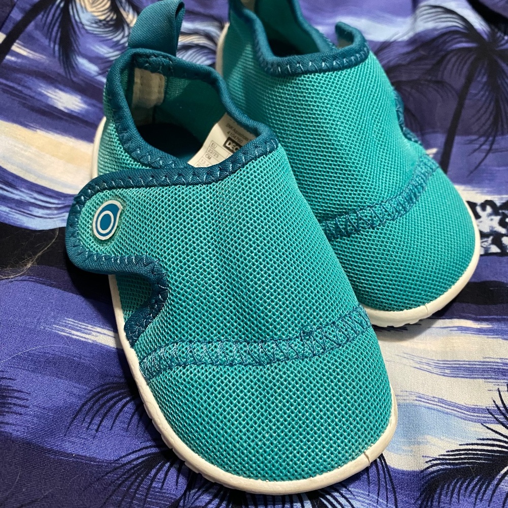 Tribord Decathlon Turquoise Toddler Water Shoes Toddler Size 6C/7C